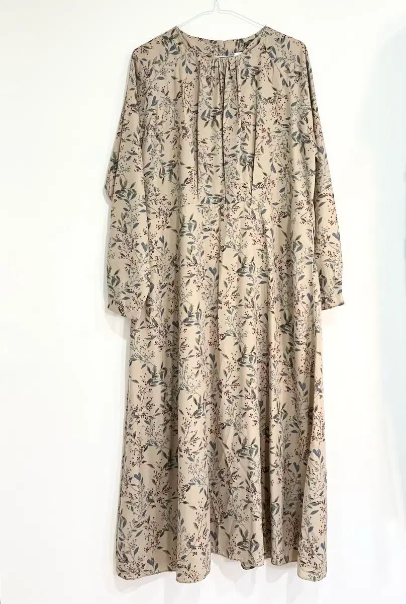 ロングワンピース オーバーサイズ ワンピース マタニティ服 可能（未使用）
