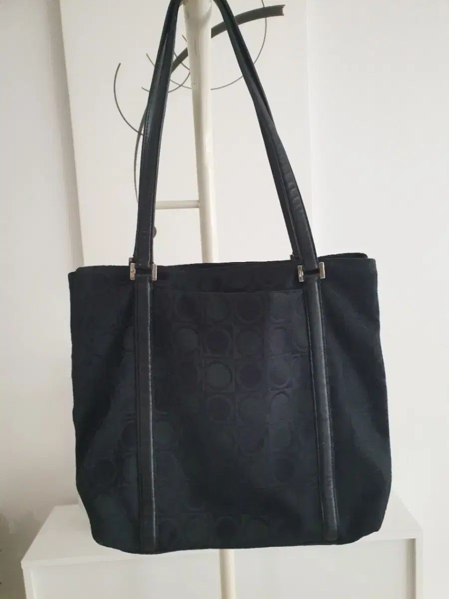 FERRAGAMO フェラガモ ショルダーバッグ