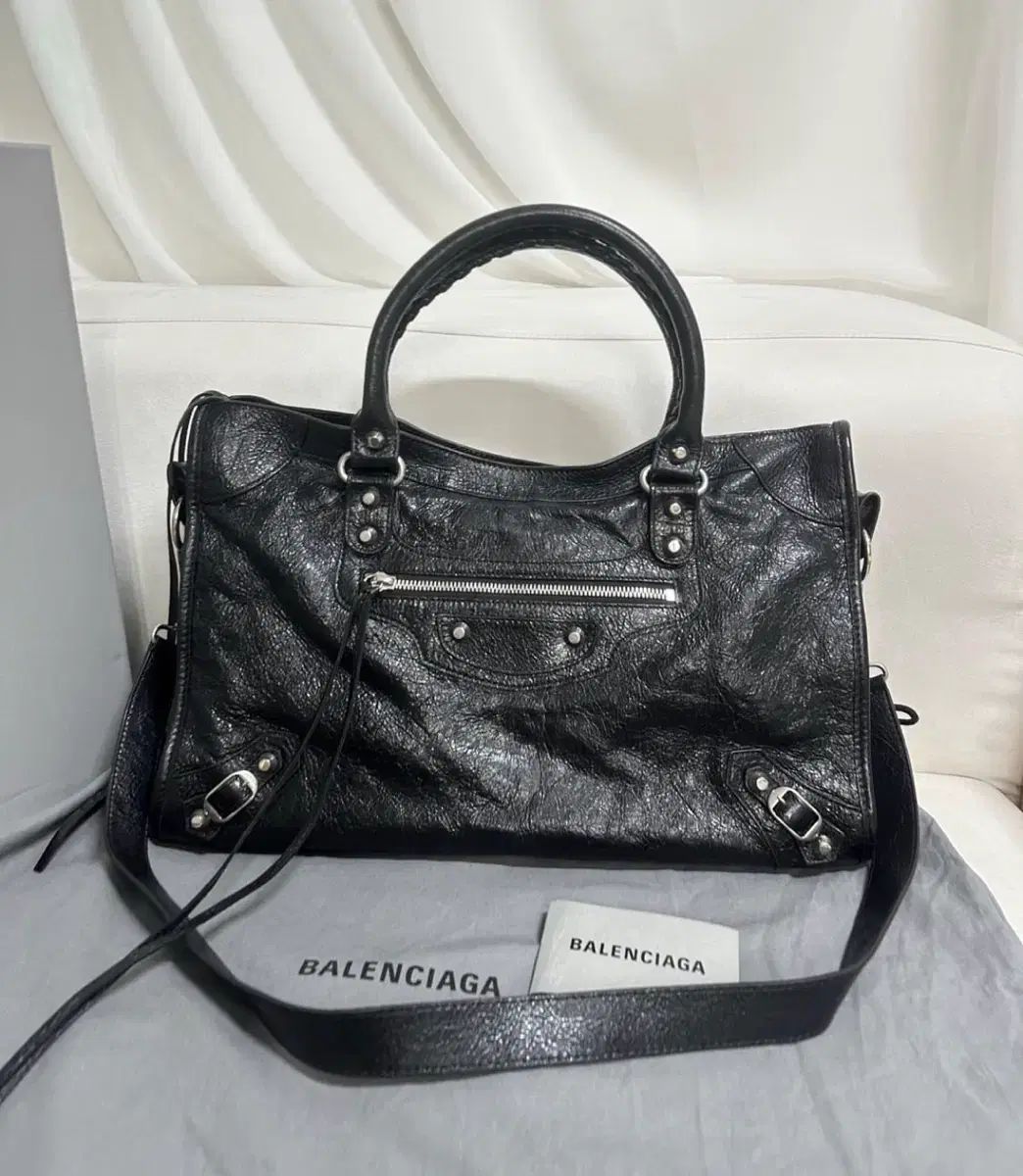 SA 正規品 バレンシアガ 르 シティ モーターバッグ Mサイズ ブラック