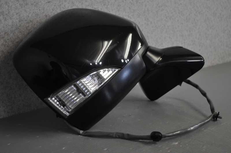 右 ドアミラー 電格 9P ウィンカー付 GAE 黒 (TE52) エルグランド