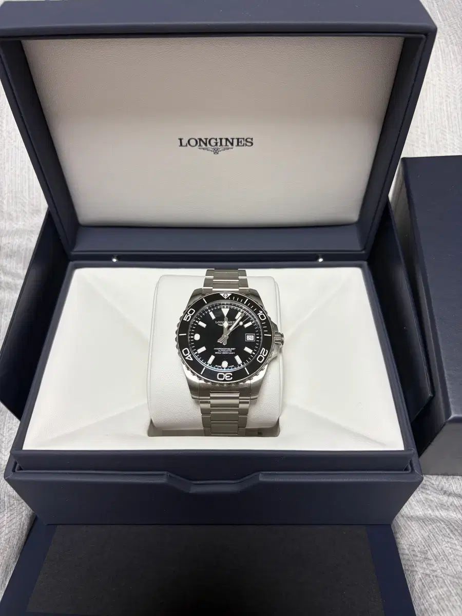 LONGINES ロンジン ハイドロ ハイドロ コンクエスト クエスト 39mm 黒文字盤