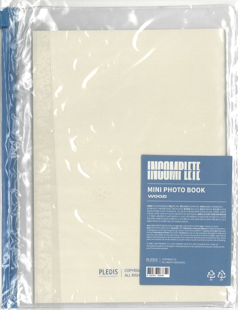 SEVENTEEN WOOZI INCOMPLETE MINI PHOTO BOOK - メルカリ