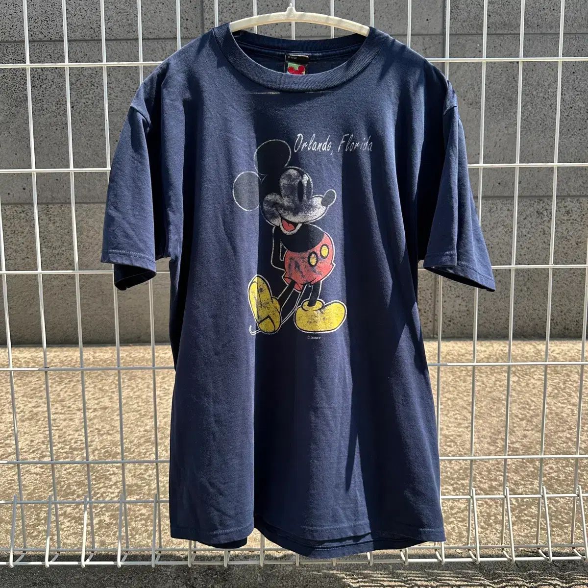 90's usa mickey mouse t shirt