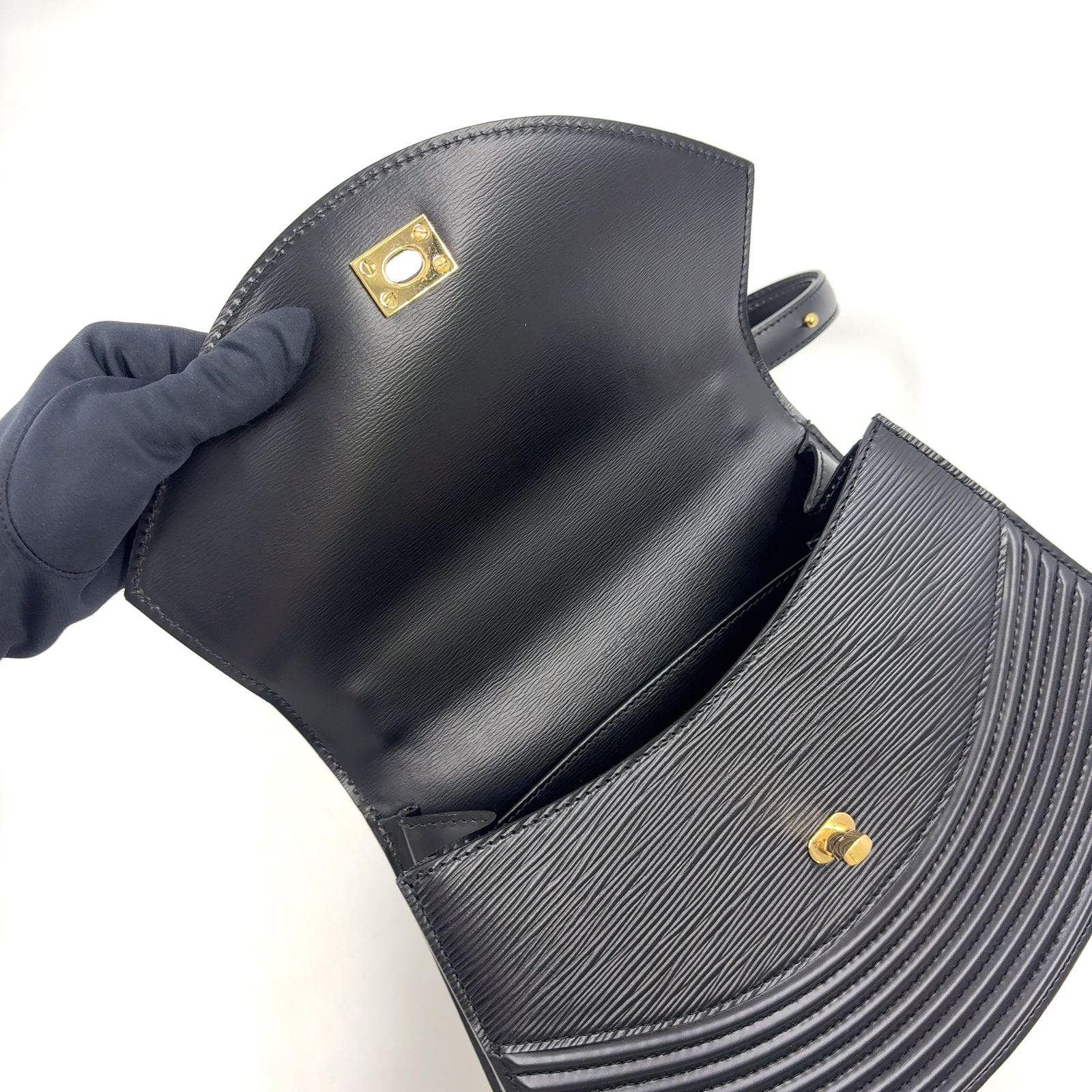 LOUIS VUITTON ティルシット エピ エピ ノワール レザー ブラック