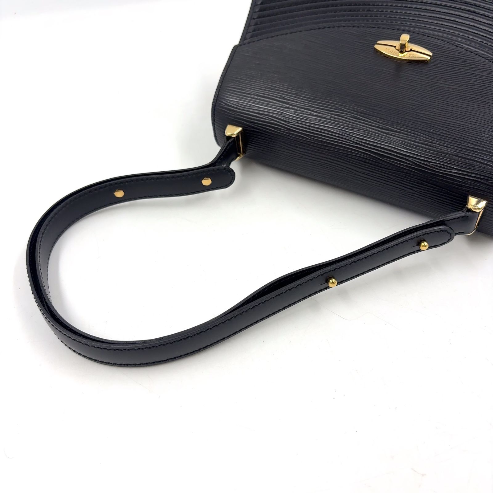 LOUIS VUITTON ティルシット エピ エピ ノワール レザー ブラック