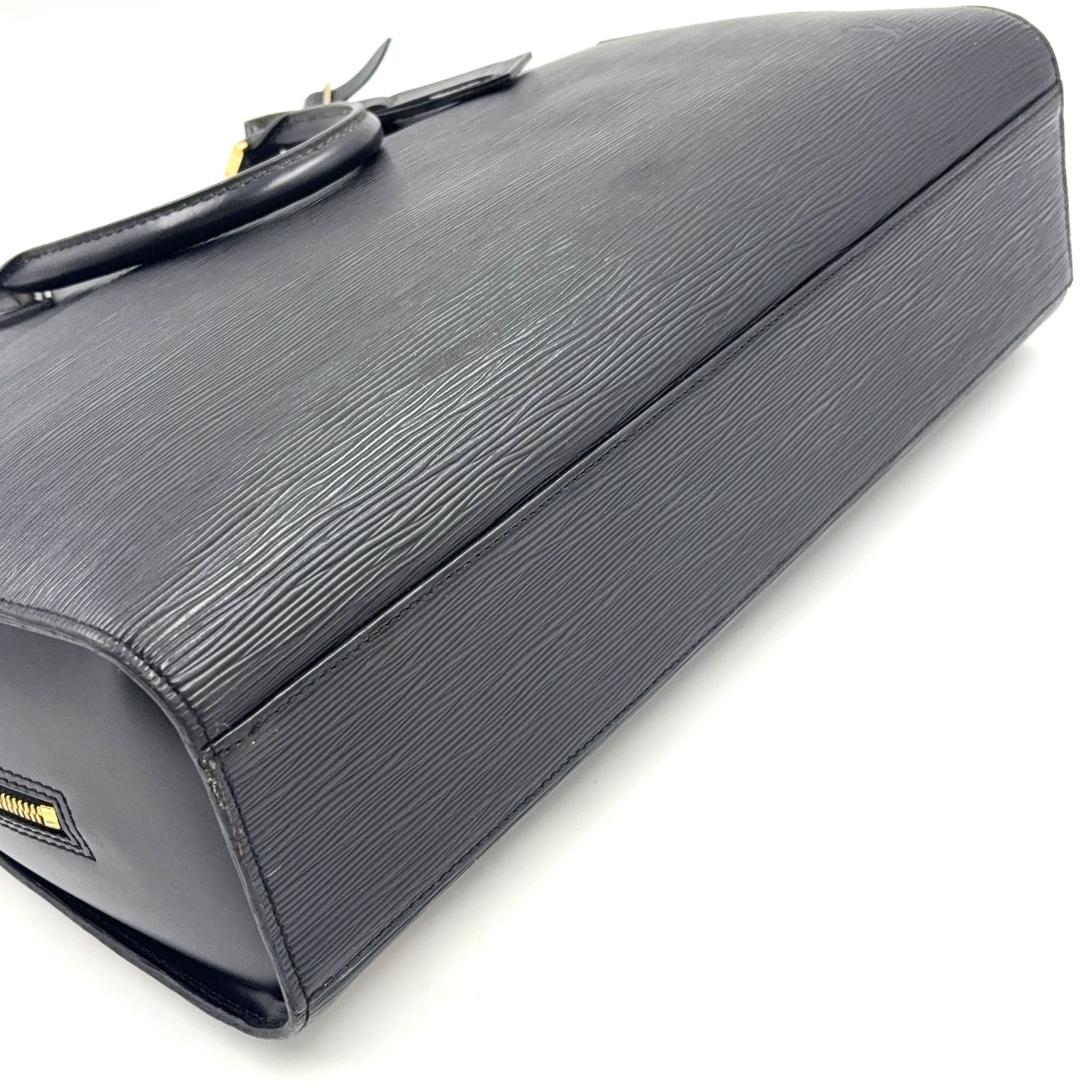 新着】LOUIS VUITTON ソルボンヌ エピ エピ ノワール レザー ブラック