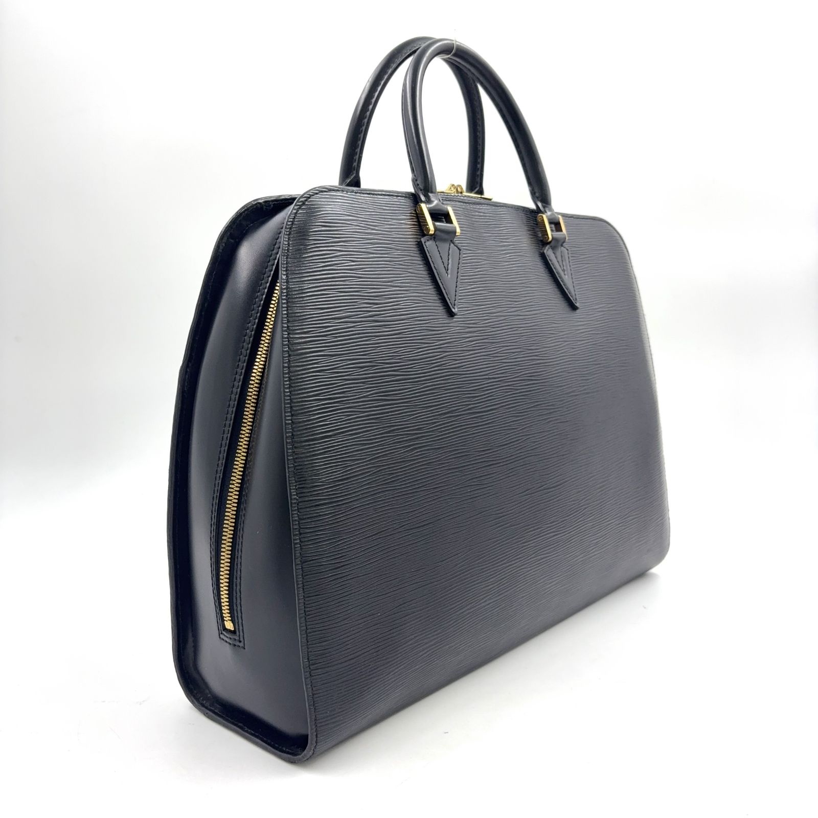 新着】LOUIS VUITTON ソルボンヌ エピ エピ ノワール レザー ブラック