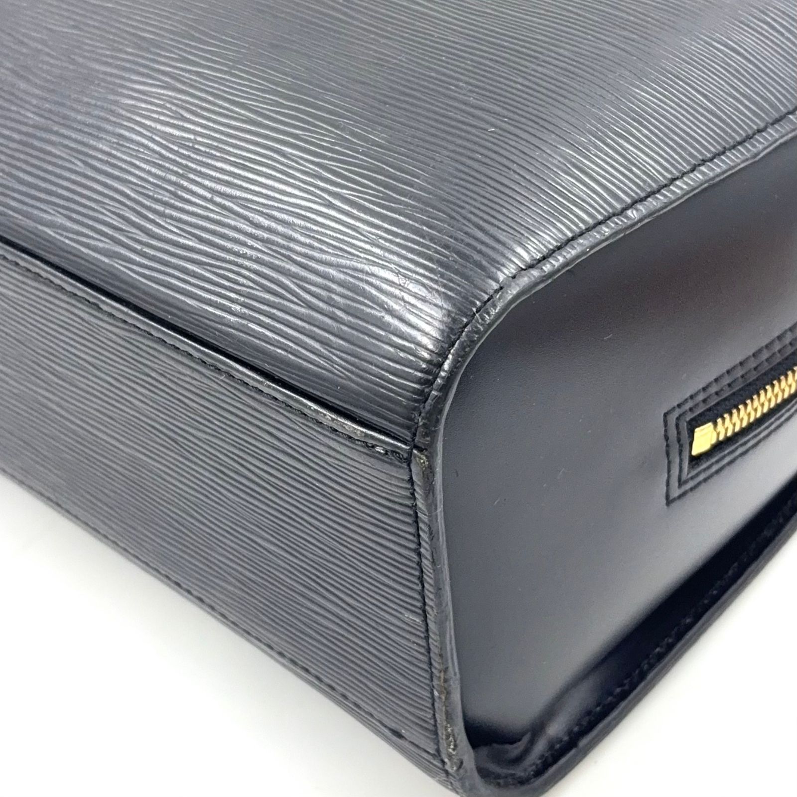 新着】LOUIS VUITTON ソルボンヌ エピ エピ ノワール レザー ブラック