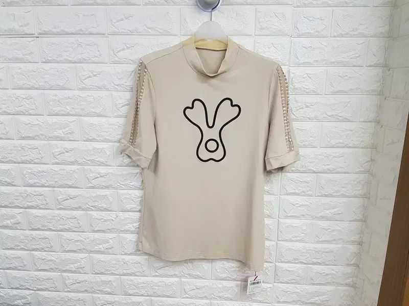 エムユースポーツ MU SPORTS ゴルフ 半袖 Tシャツ レディース 55-66 (未使用)