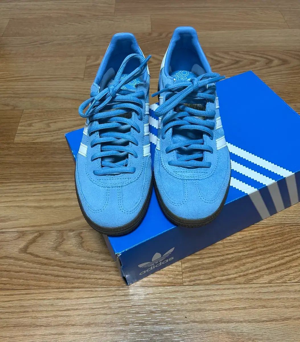 adidas アディダス スペツィアル ハンドボール ライトブルー 実際に着用 1回