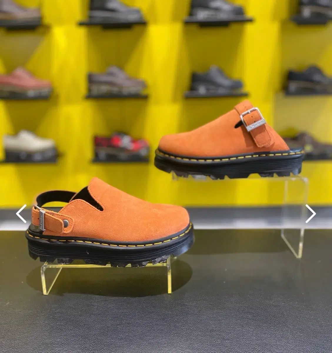 DR. MARTENS ドクターマーチン オレンジ スウェード ジェブジャック ミュール ユニセックス 250