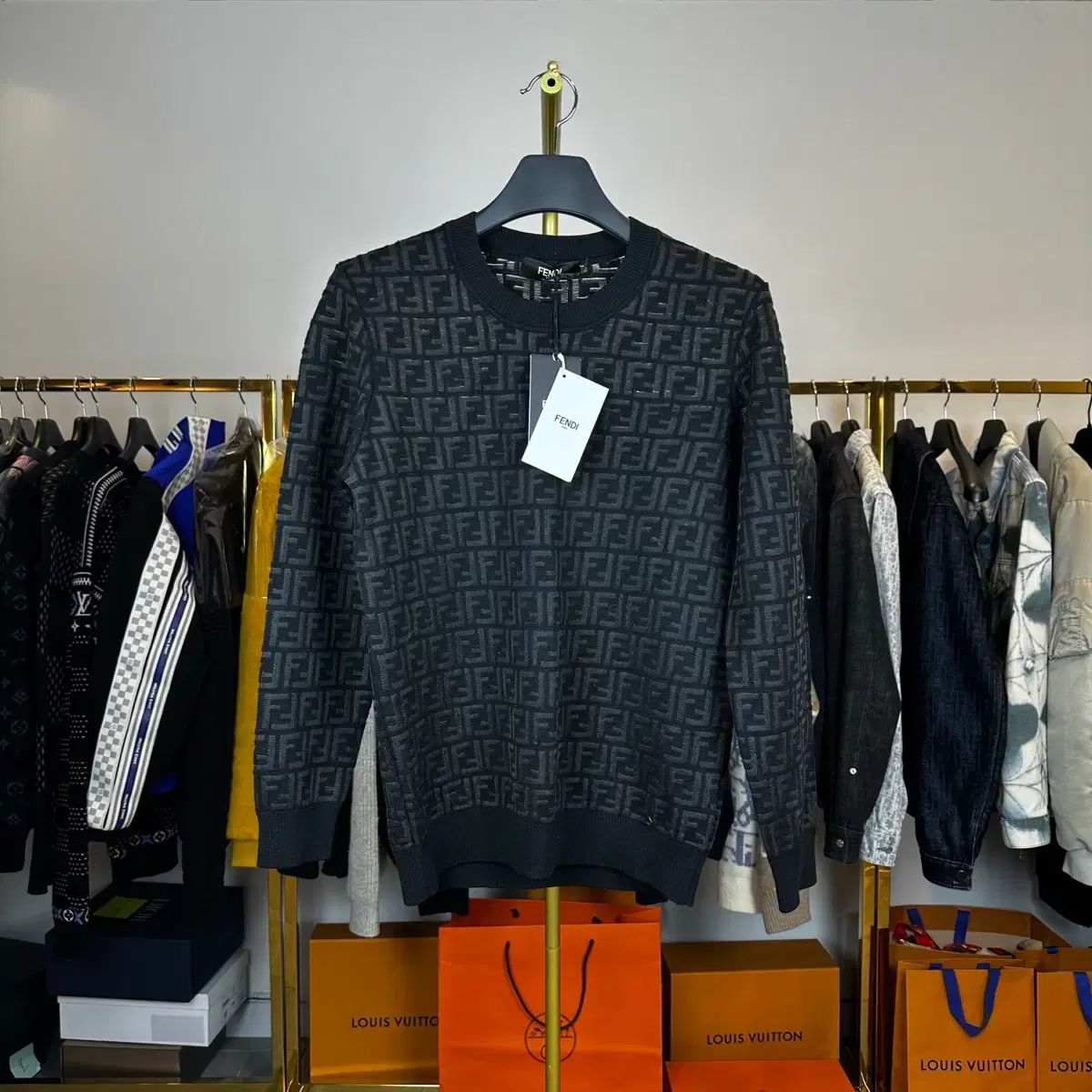 (百貨店購入)(50) FENDI フェンディ FFロゴ ニット ブラック