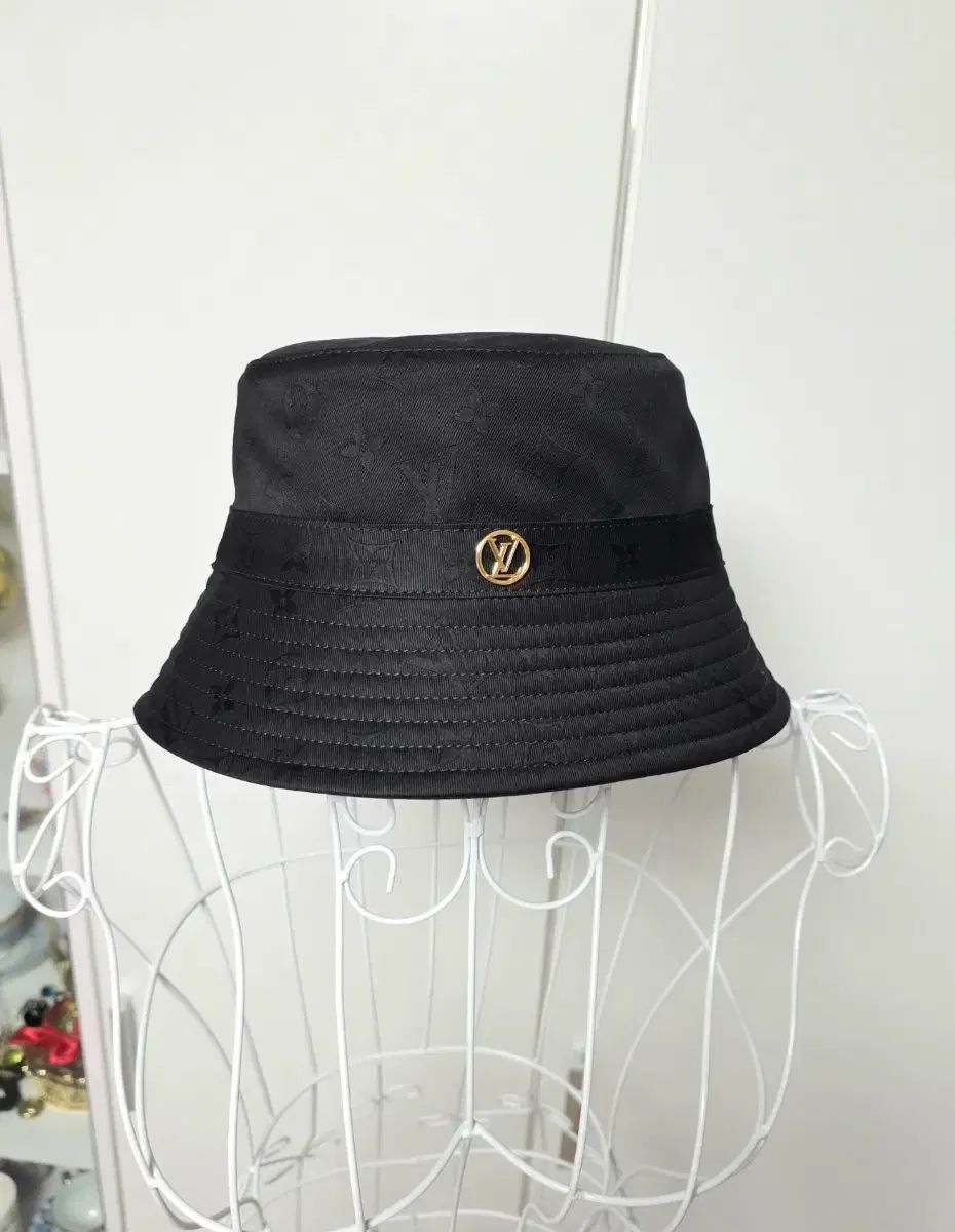 ルイヴィトン Louis Vuitton M7961M バケットハット