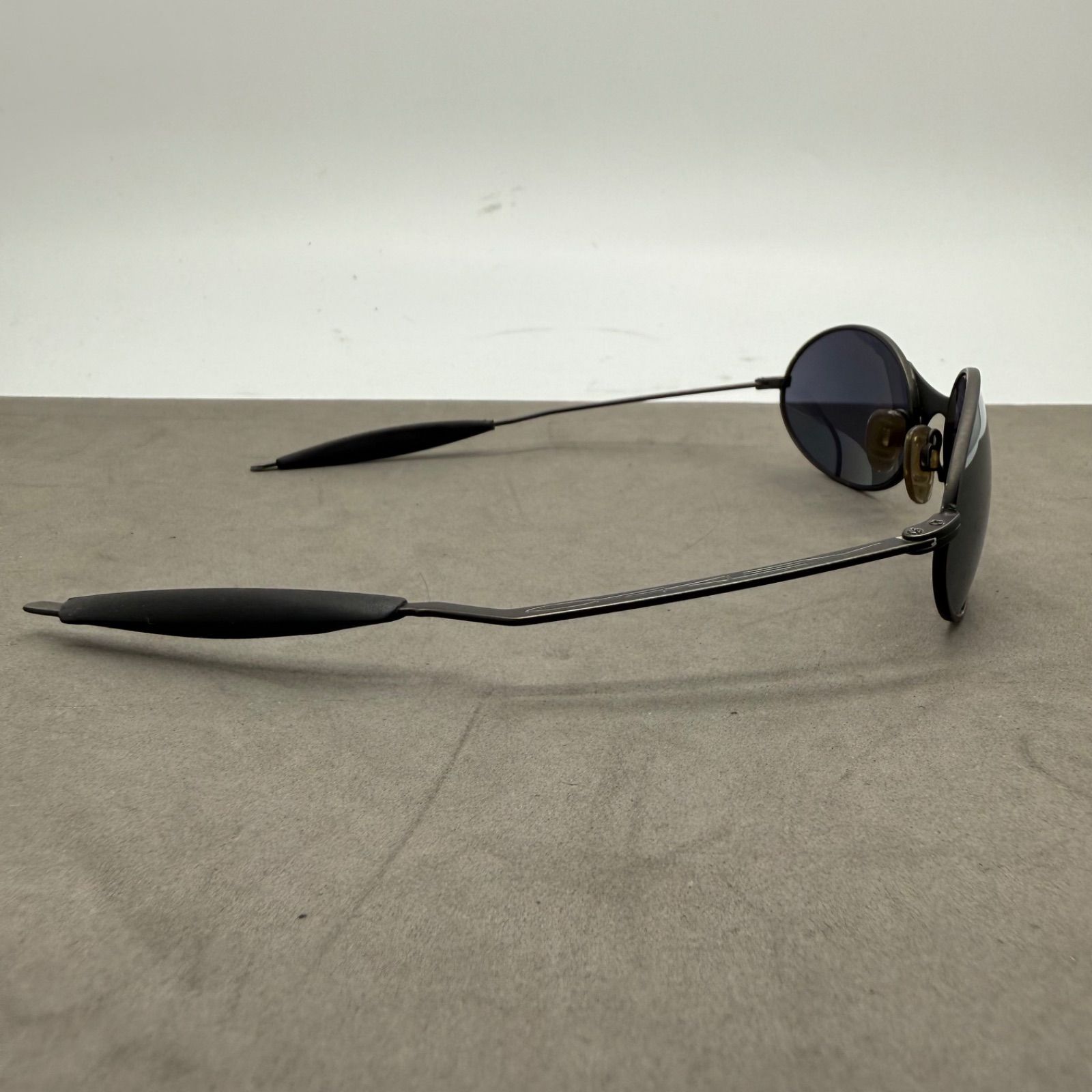 OAKLEY オークリー 90's ヴィンテージ サングラス e-wire OAKLEY 90s tech archive E-WIRE round sunglasses オークリー E