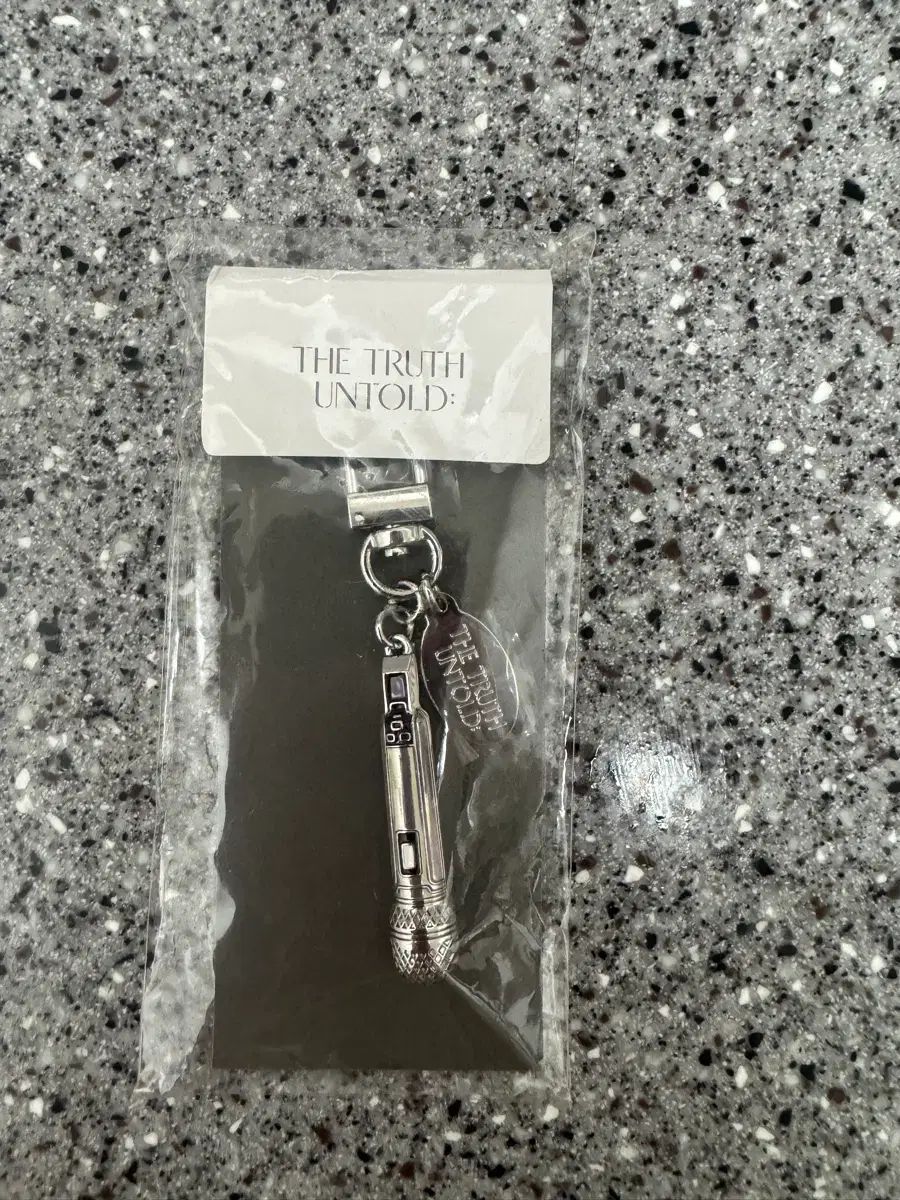 ジミン展示会 JIMIN the truth untold
