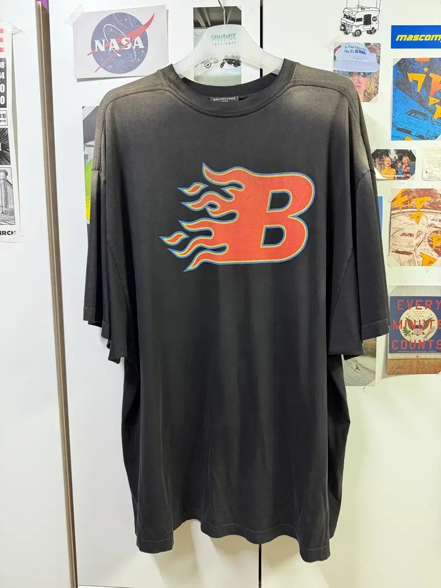 M バレンシアガ フレイム Tシャツ