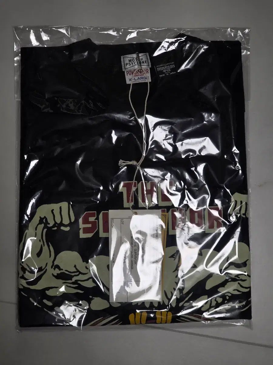FREEWHEELERS(フリーホイーラーズ) 헬창수리 半袖Tシャツ
