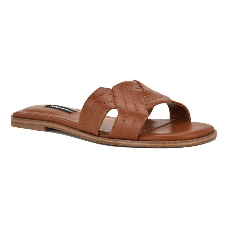 ナインウェスト レディース シューズ サンダル Nine West Gammy Womensquare Toe SlipOn Casual Flat Sandals Cognac