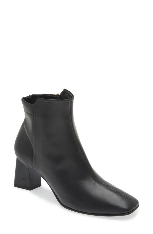 ナオト レディース シューズ ブーツ・レインブーツ Naot Dolly Square Toe Bootie Stretch Nappa Leather Black ブラック