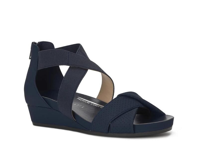 ケリー＆ケイティ レディース シューズ サンダル Kelly KatieNichelle Wedge Sandal Navy ネイビー