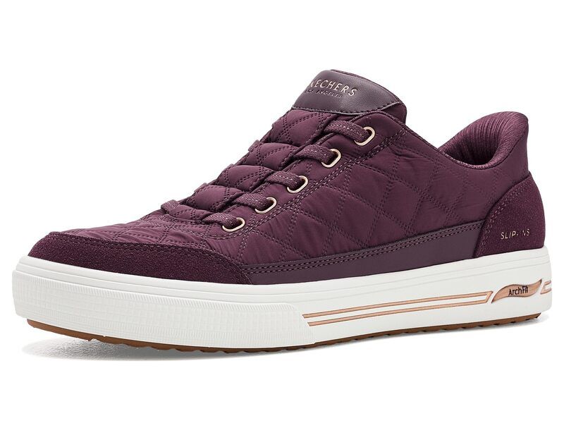 スケッチャーズ レディース シューズ スニーカー Skechers Arch Fit ArcadeCuddle Steps Hands Free SlipIns Wine ワイン