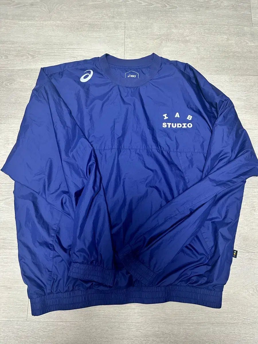 IABスタジオ asics アシックス ネイビー ウーブンシャツ XL