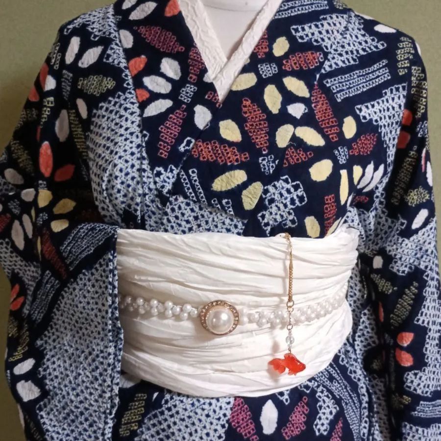 有松鳴海絞り】高級浴衣 単品 藍色×多色 花模様 総絞り - メルカリ
