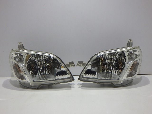タントエグゼ　ヘッドライト　左右　ハロゲン　L455S　L465S　100-51031　81110-81150-B2570　コーティング　綺麗　260613050