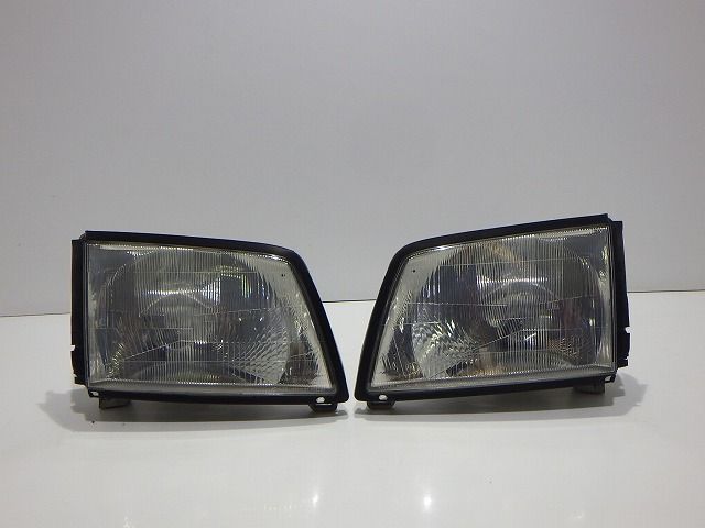 ボンゴ　ヘッドライト　左右　ハロゲン　SK　バネット　P0220　SON8-51-0K0/0L0　コーティング　綺麗　260613035