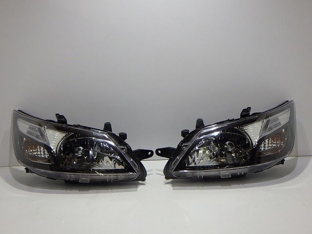 エクシーガ　ヘッドライト　左右　HID　YA　YAM　1861　3E　中期　後期　コーティング　美品　260613037