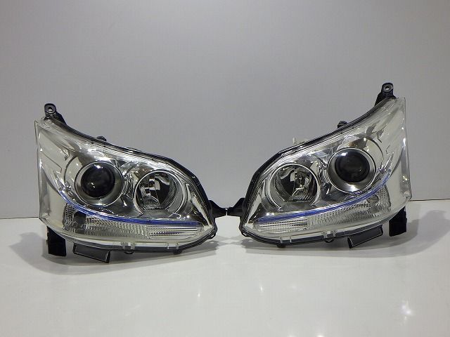 ムーヴカスタム　ヘッドライト　左右　HID　LA100S　LA110S　前期　100-51060　81110/81150-B2620　コーティング　260613056