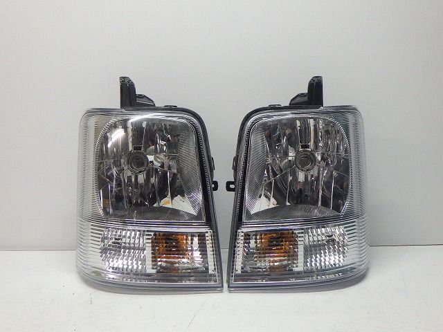 エブリイ ヘッドライト 左右 ハロゲン DA64V LE04H6129/G6129 35120/35320-68H51 コーティング 美品 260616246