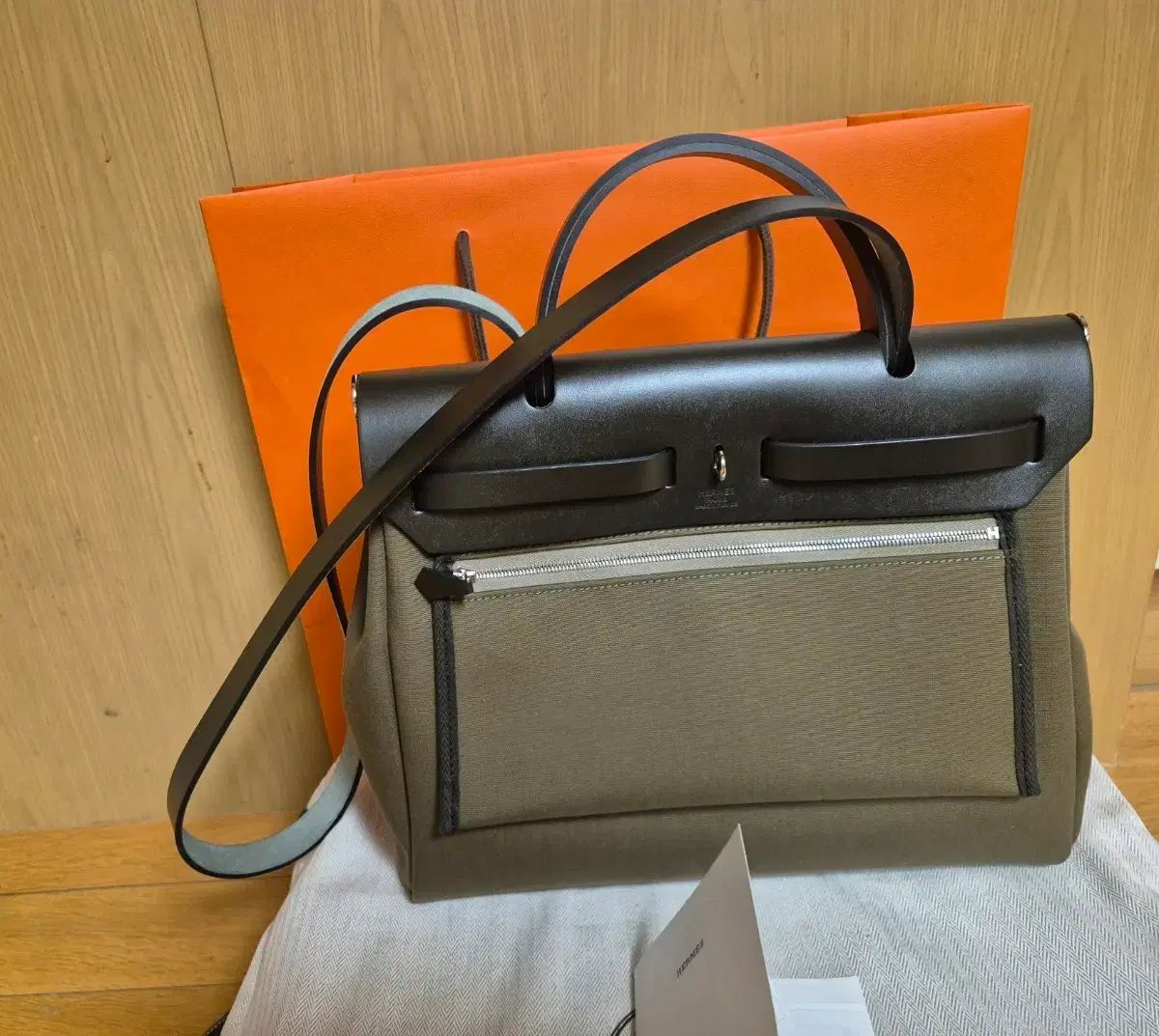 エルメス(新品)エルバッグ31 G刻印 オリーブ/カーキ シルバー