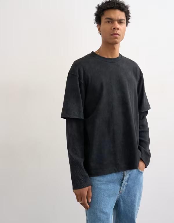 トップマン メンズ トップス Tシャツ リラックスフィット Topman relaxed fit layered Tshirt with waffle sleeves in washed BLACK