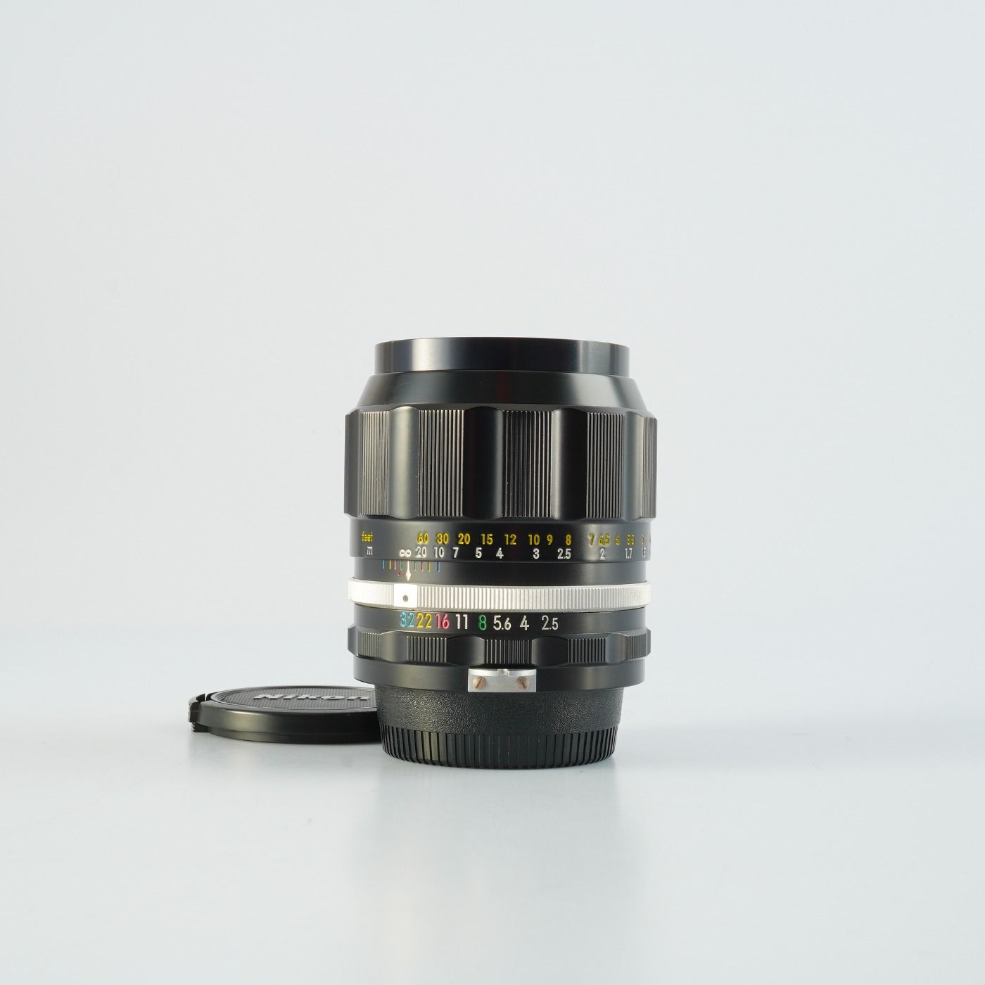 Nikon ニコン 非Ai NIKKOR-P Auto 105mm F/2.5 単焦点レンズ