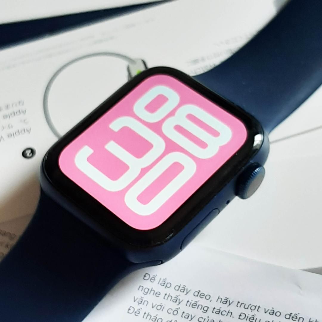 PWW03 ！ 箱付 シリーズ6 40mm Apple Watch GPS アップルウォッチ