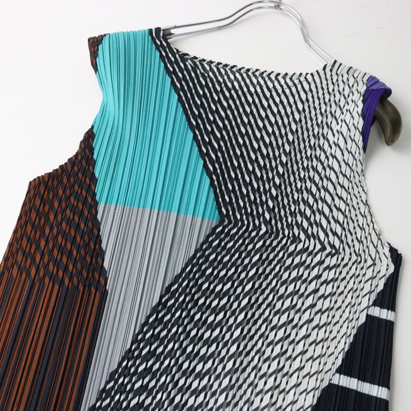極美品 プリーツプリーズ イッセイミヤケ PLEATS PLEASE プリント