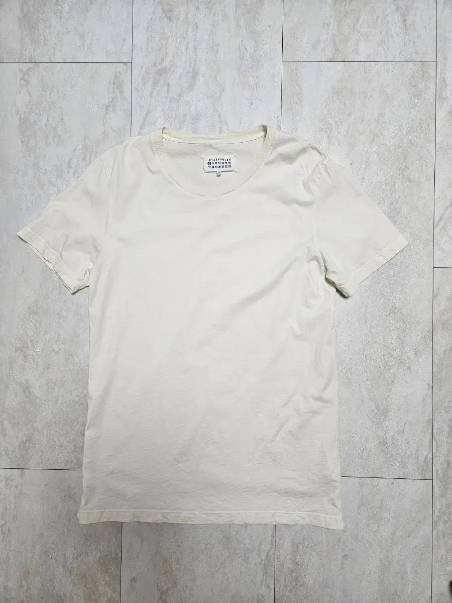 L メゾンマルジェラ クリーム 半袖 Tシャツ