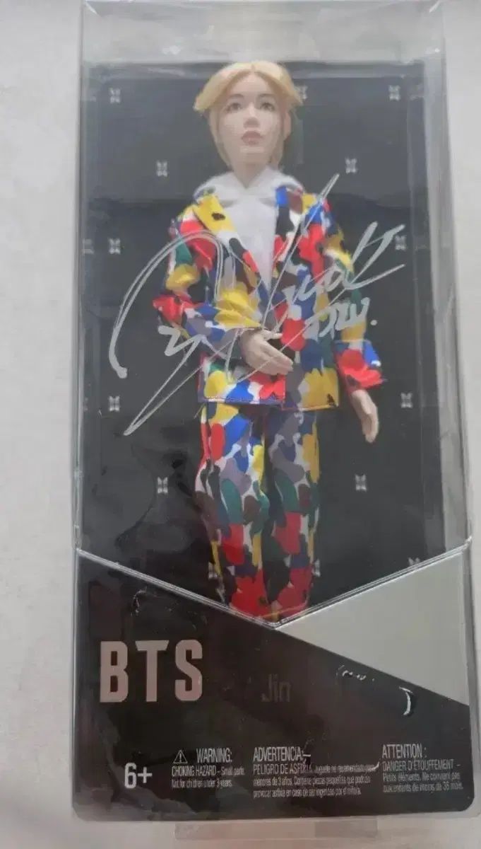 BTS JIN サイン入り ぬいぐるみ
