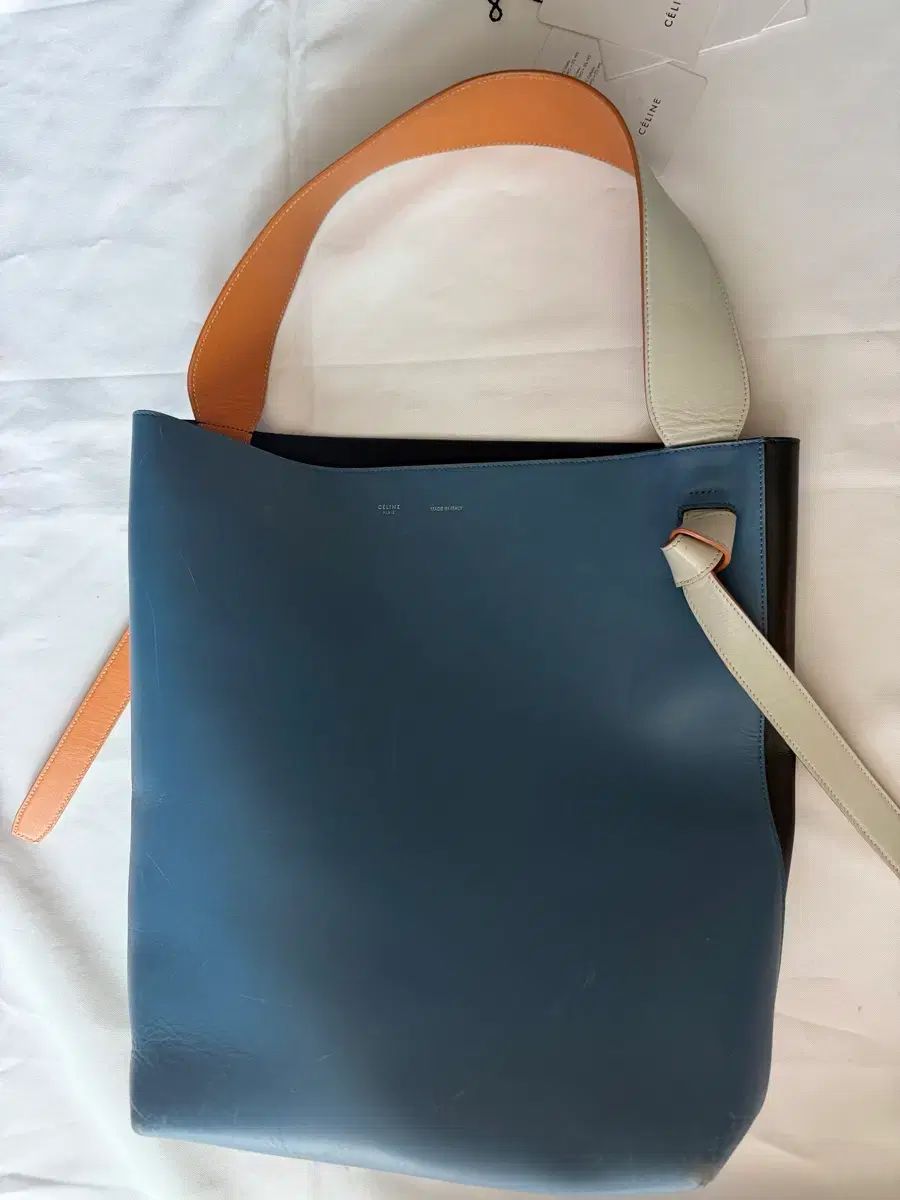 セリーヌ カバス ツイステッド ショルダーバッグ