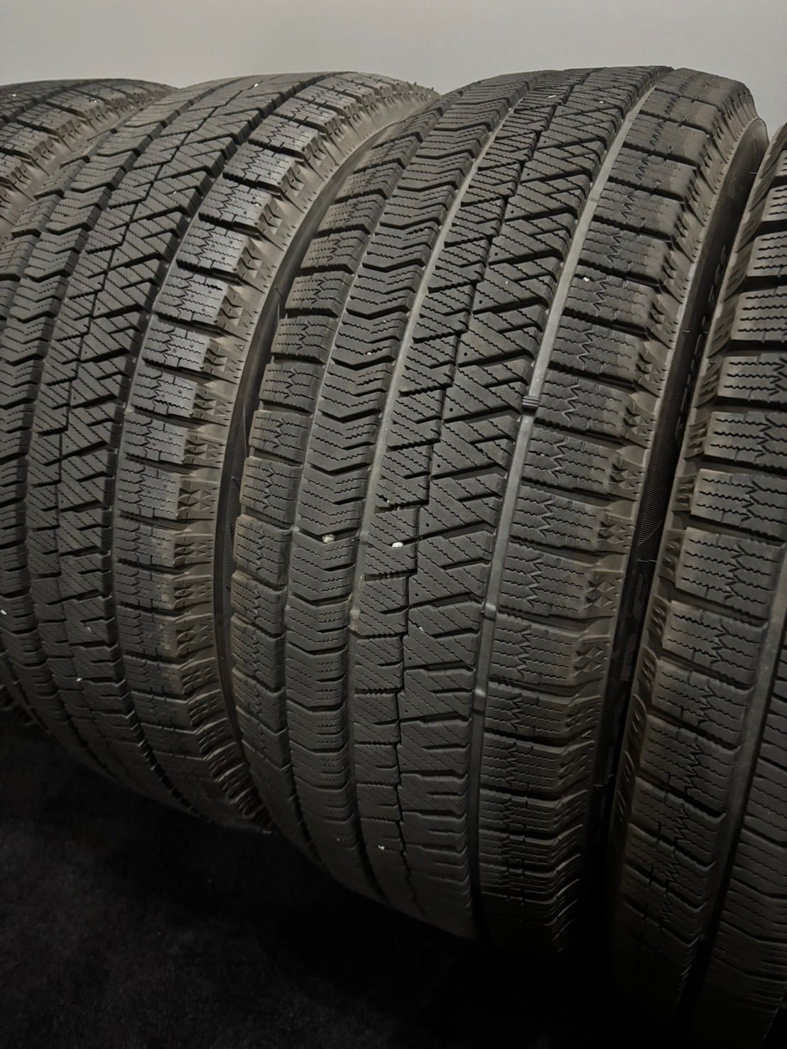 ★205/55R16 BRIDGESTONE/VRX2 23年製 スタッドレス 4本 ブリヂストン ブリザック プリウス カローラ インプレッサ (南4-M543)