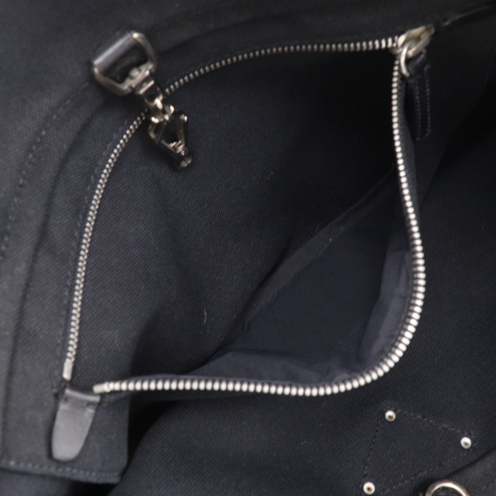 PRADA】プラダ ロゴプレート キャンバス 黒 レディース トートバッグ 