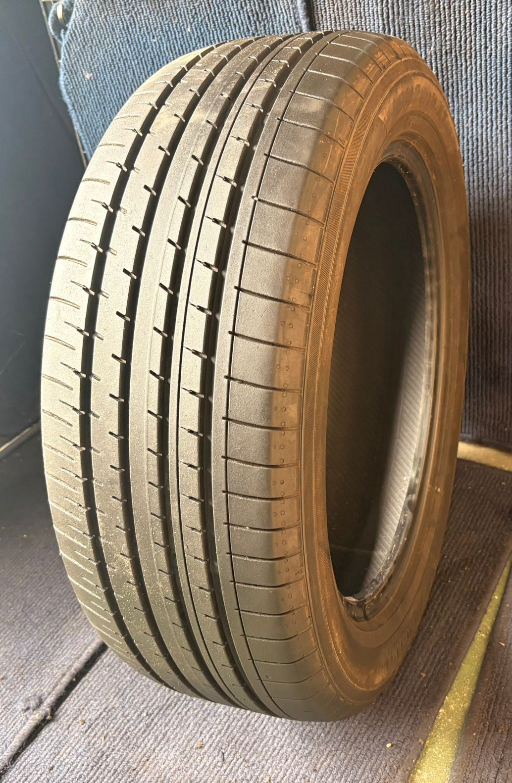 ☆送料無料☆【2022年製造】【溝7分山】YOKOHAMA BlueEarth- XT AE61 1本 225/55R18 ASP3702