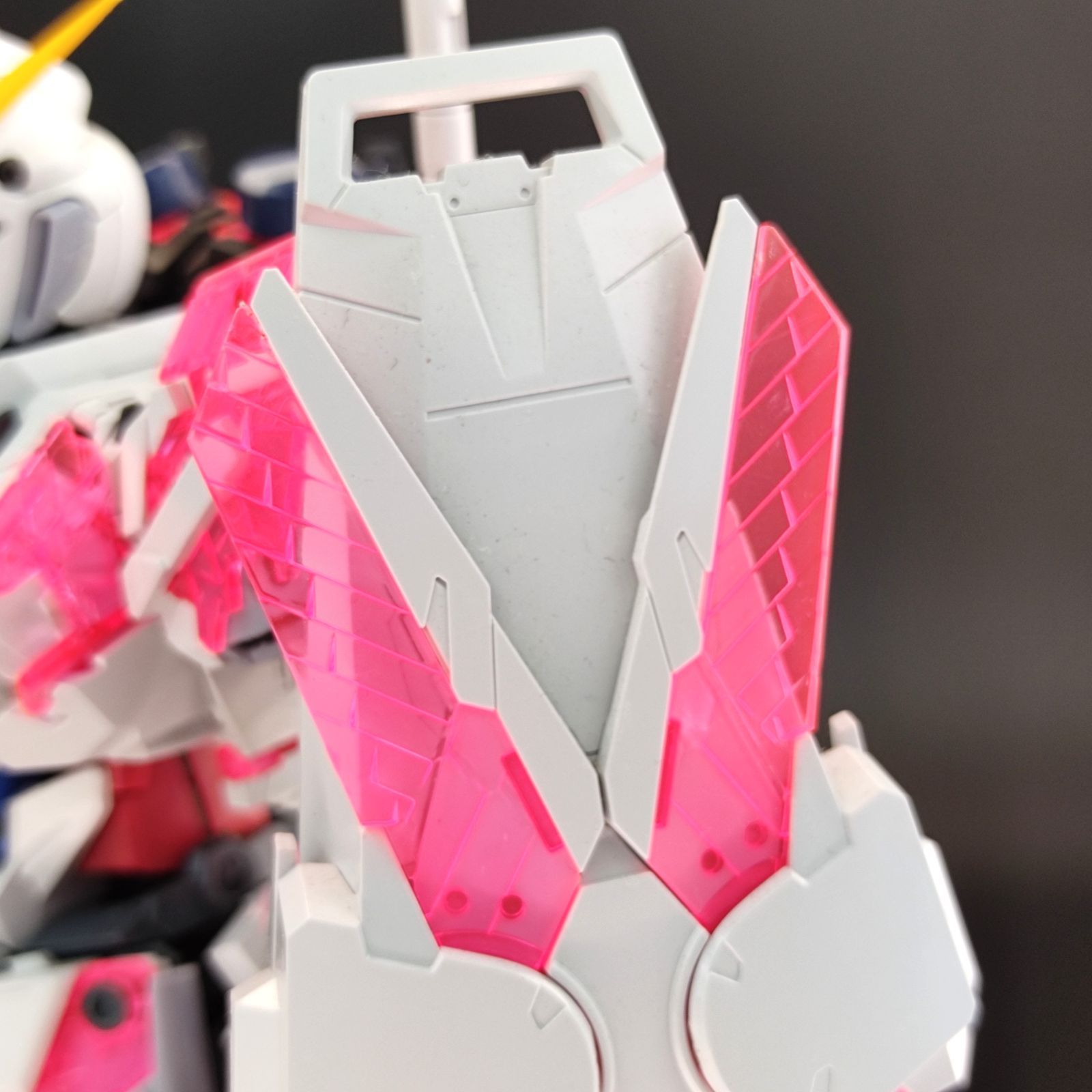 ガンプラ【ジャンク品、キズ汚れあり】 MG 1/100 ナラティブガンダム C