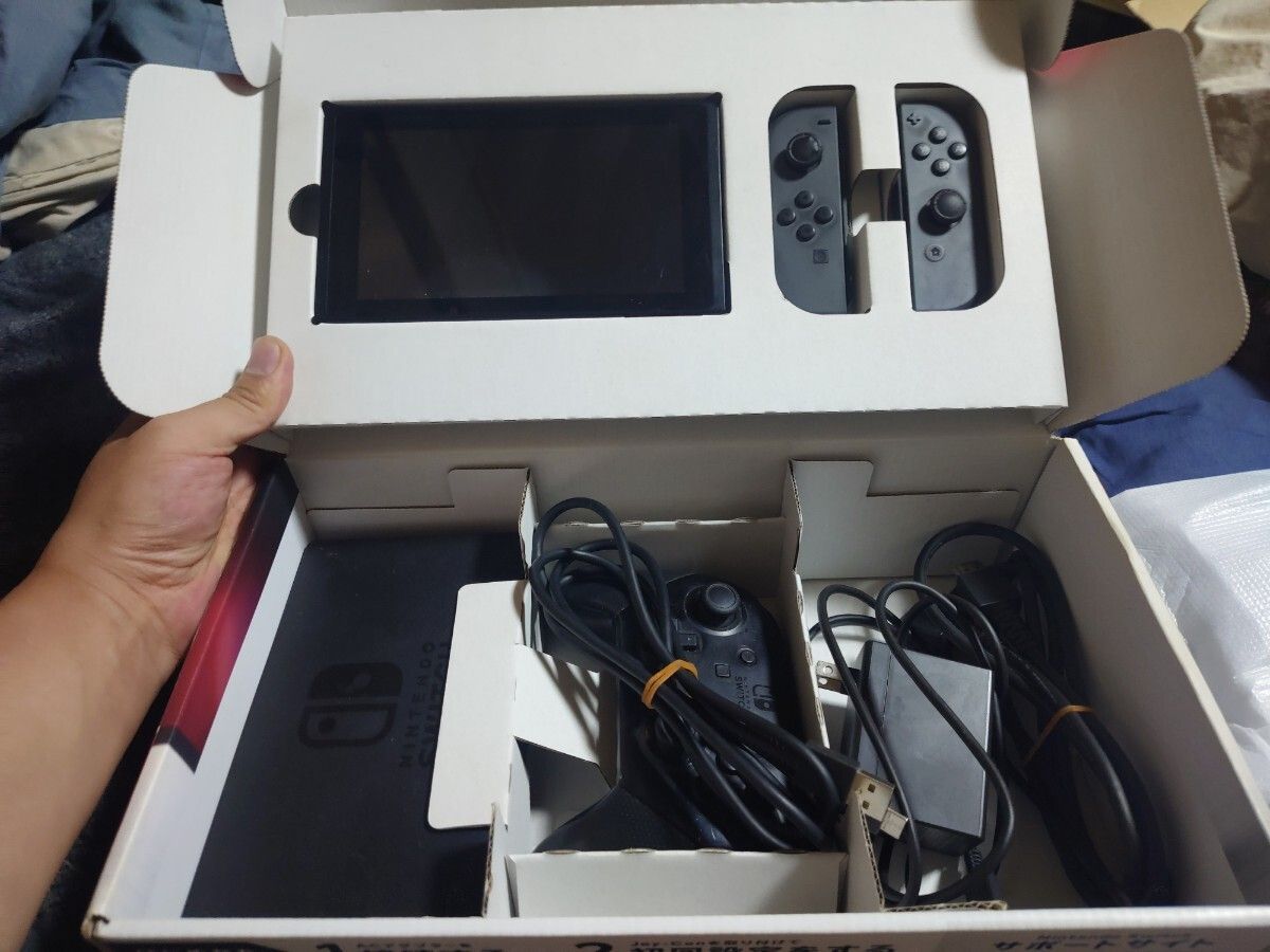 Nintendo Switch 本体 Joy-Con(L)/(R) グレー HAC-001 - メルカリ