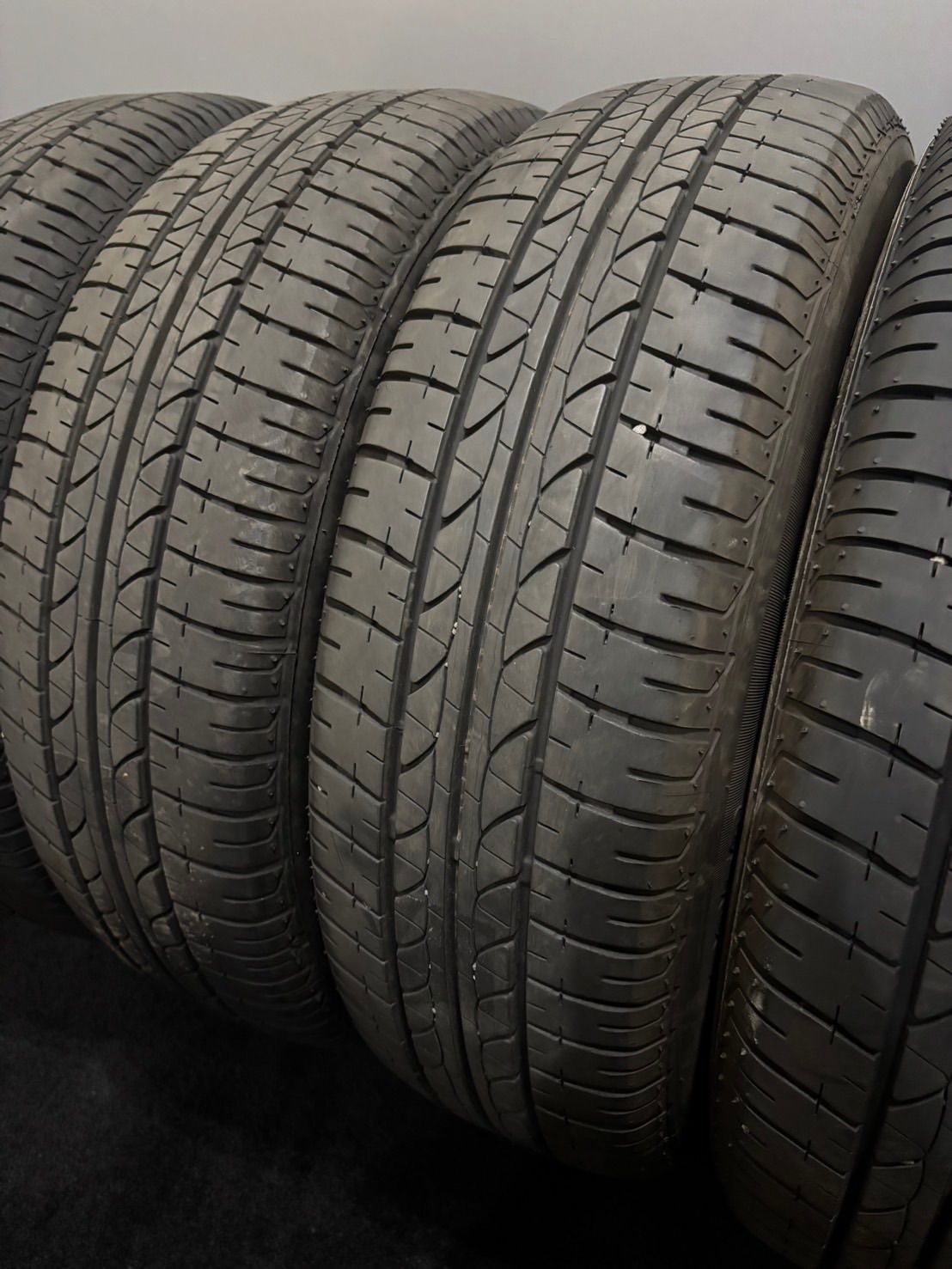 ★185/65R15 BRIDGESTONE/B250 19年製 夏タイヤ サマータイヤ 4本 ブリヂストン アクア シエンタ フリード (2-M549)