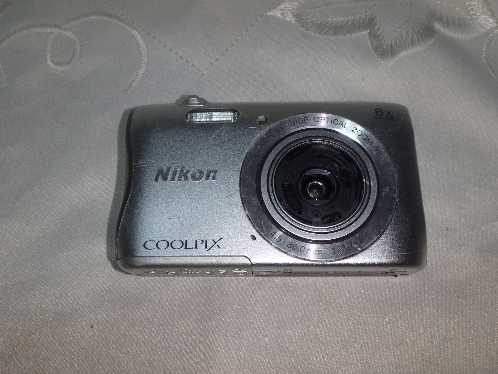 NIKON S3700 COOLPIX デジタルカメラ 外見難