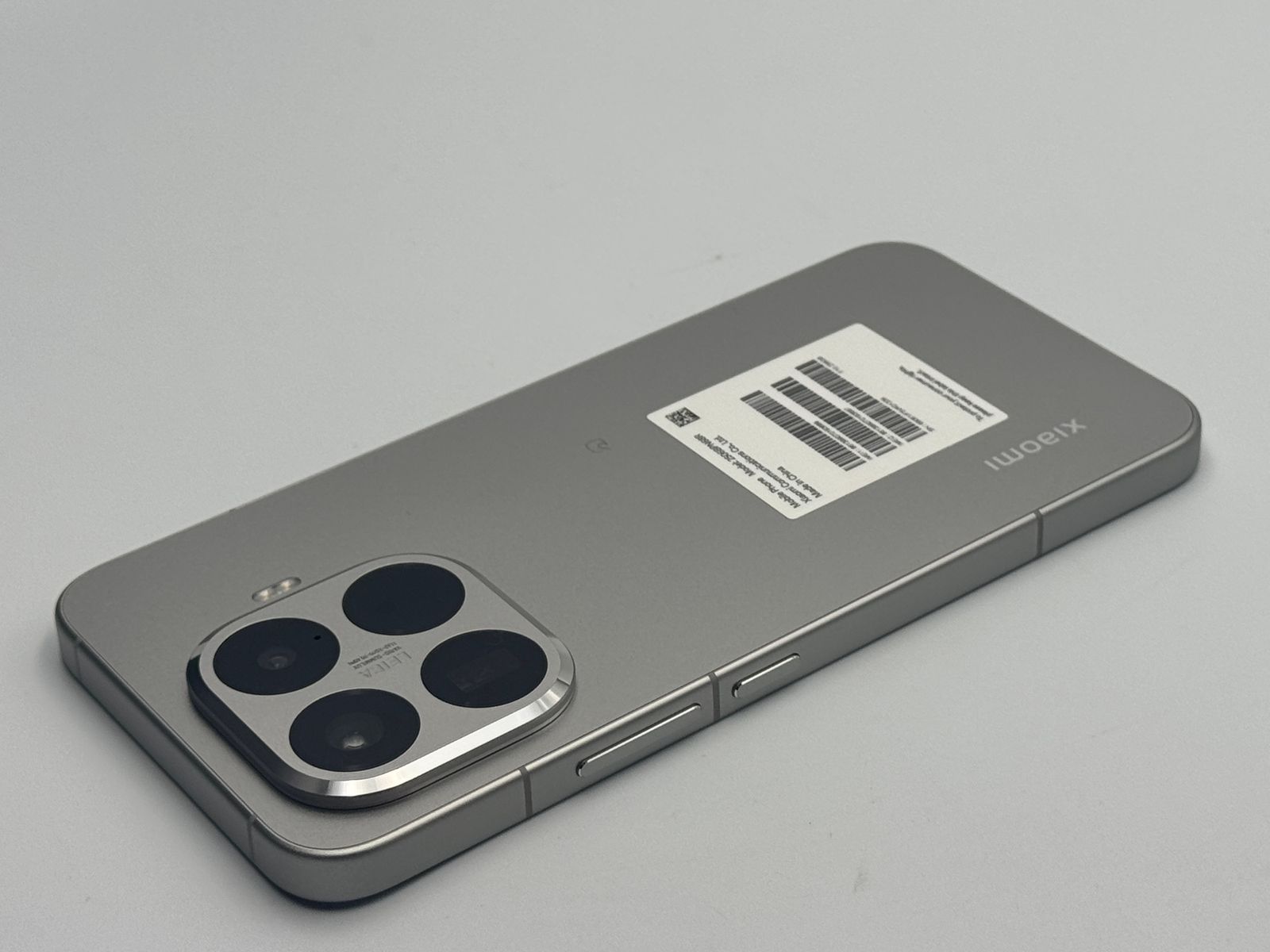 Xiaomi 15T Pro 250GB グレー SIMフリー 中古A - メルカリ