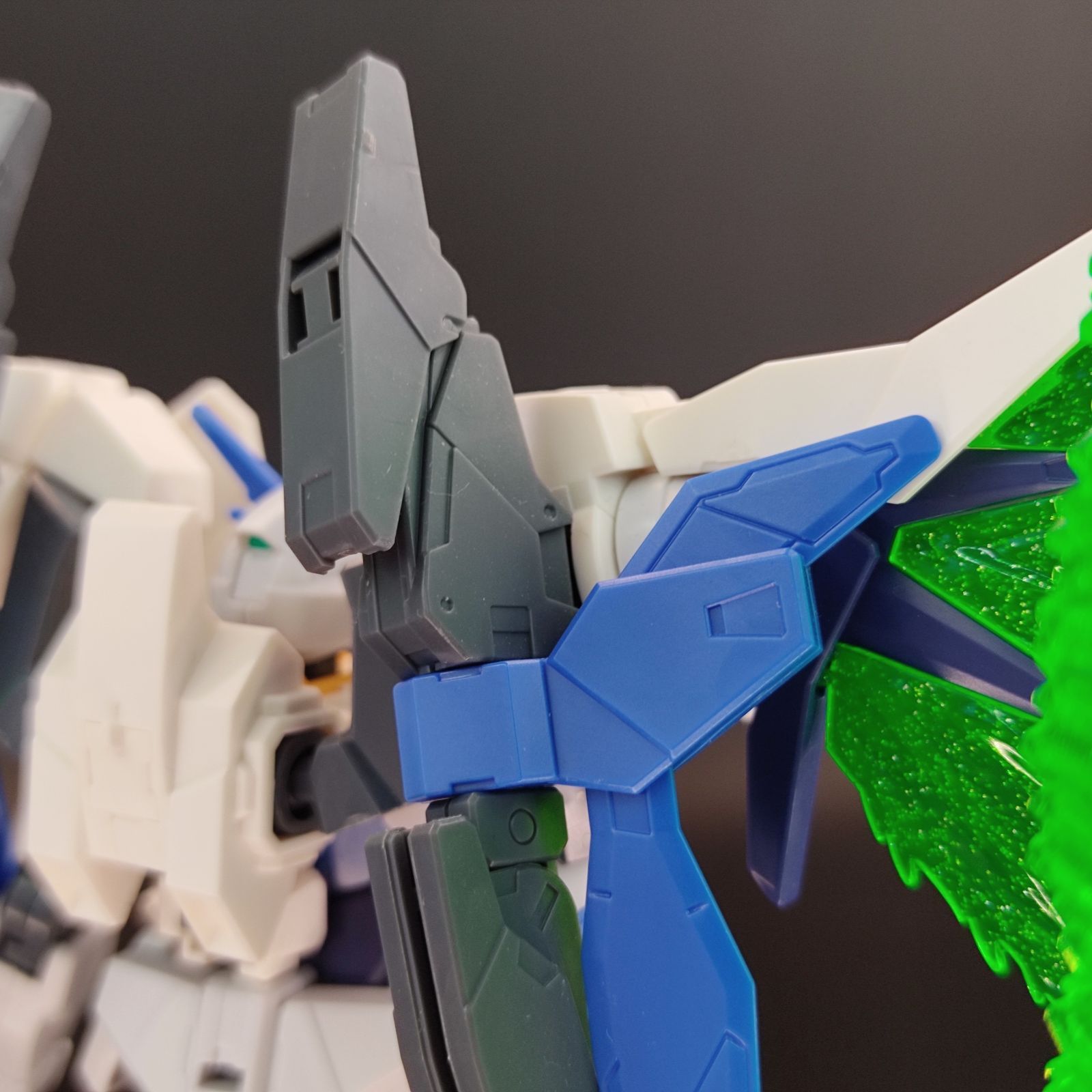 ガンプラ【中古品/ランクC、キズ、ほこり多少】 HGBD:R 1/144 ガンダムダブルオースカイメビウス 完成品 組立済みMG HG ガンダム Gunpla 2788