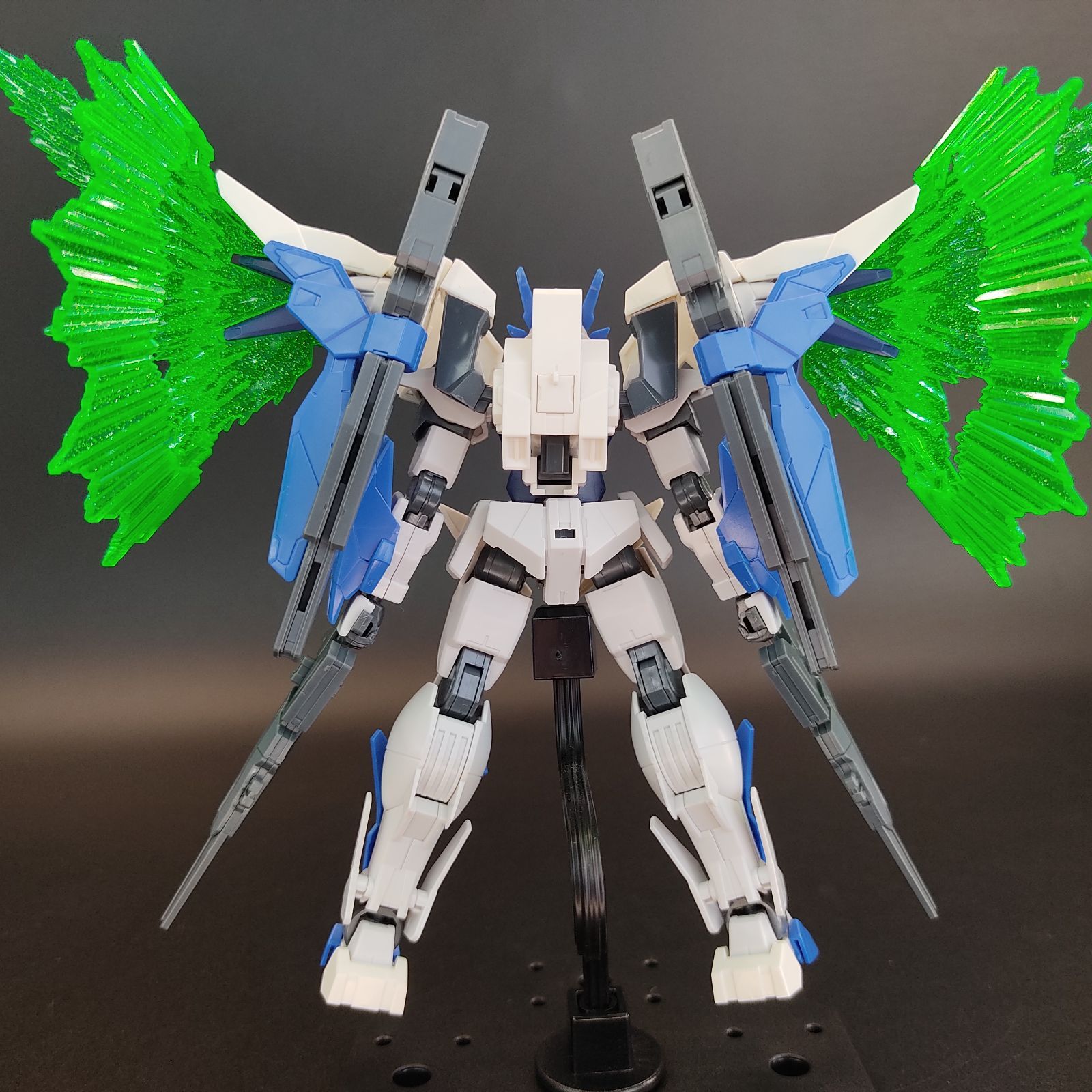 ガンプラ【中古品/ランクC、キズ、ほこり多少】 HGBD:R 1/144 ガンダムダブルオースカイメビウス 完成品 組立済みMG HG ガンダム Gunpla 2788